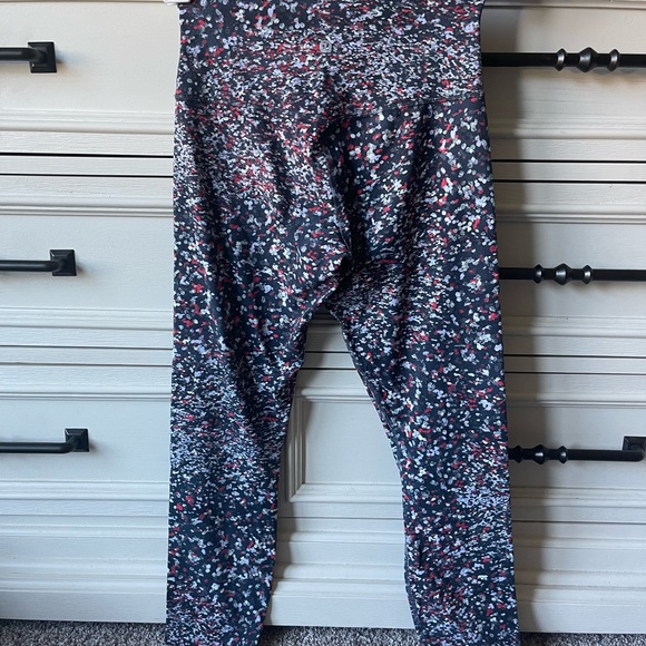 Lululemon align 25 inch nulu water blossom leggings size 6 - Picture 1 of 6